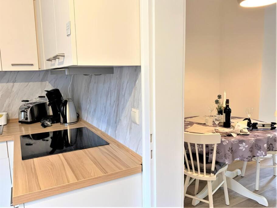 Apartamento Uni-Klinikum- Zentrale Lage Von Holsterhausen Essen Exterior foto